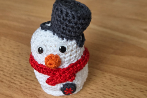 Überraschungsei Schneemann