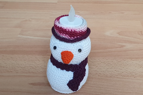 Schneemann m. elekt. Kerzli