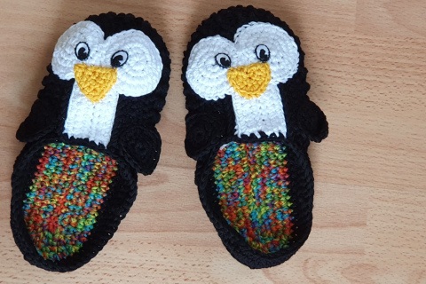 Hausschuhe Pingu