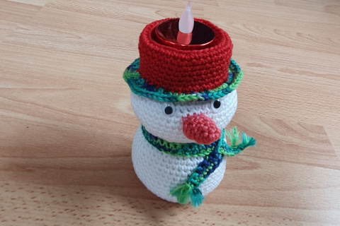 Schneemann m. Elekt. Kerzli