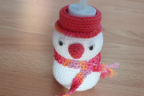 Schneemann m. elekt. Kerzli